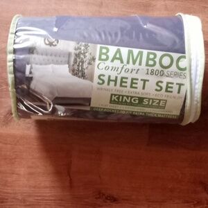 NWT Bamboo comfort 1800 series king size sheet set